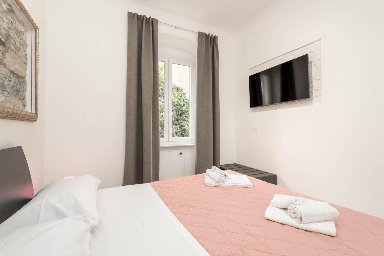 35 Via Torino, Terre Marine Apartment ลาสเปเซีย ภายนอก รูปภาพ
