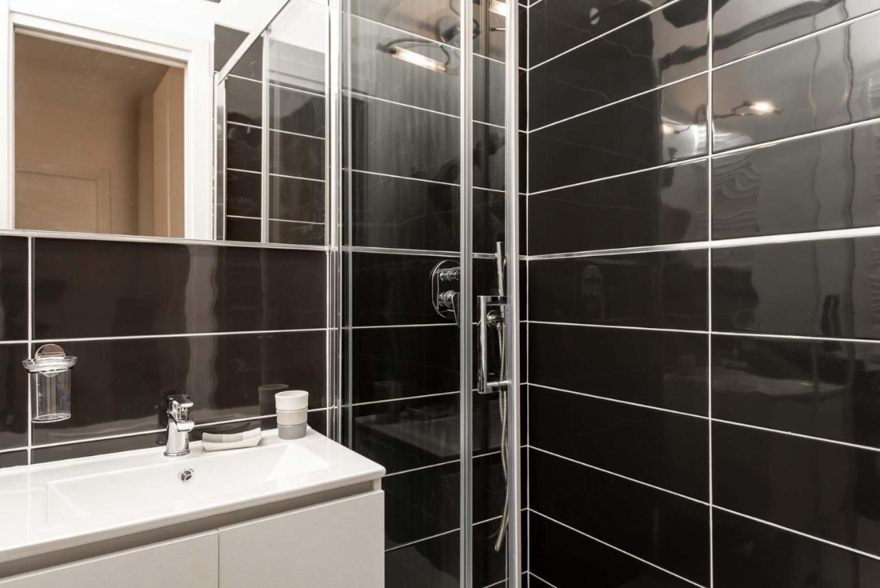 35 Via Torino, Terre Marine Apartment ลาสเปเซีย ภายนอก รูปภาพ